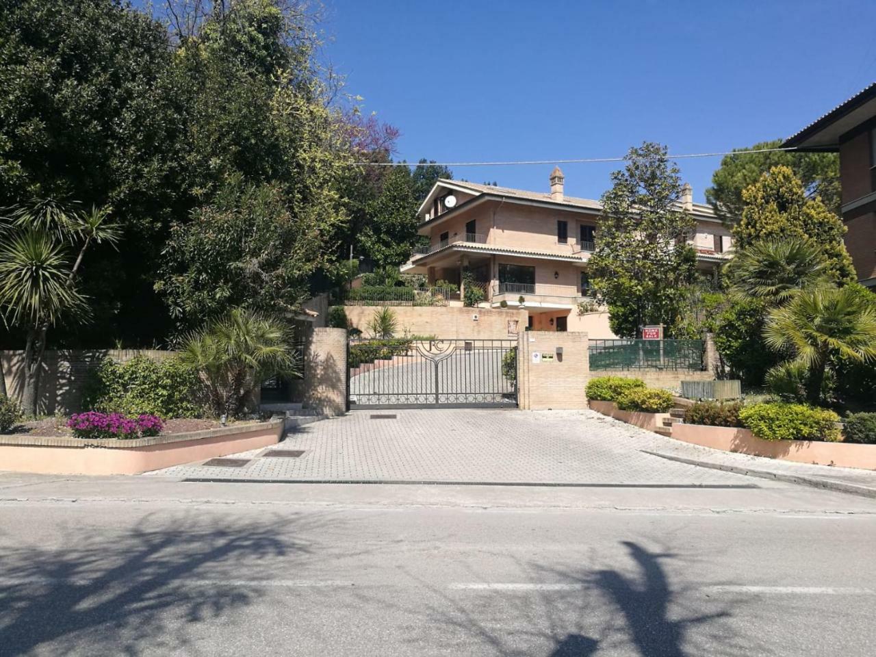 B&B La Casa di Rita Porto San Giorgio Bagian luar foto
